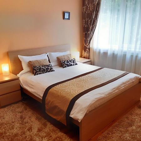 Apartament Central Piatra Neamt Exterior photo