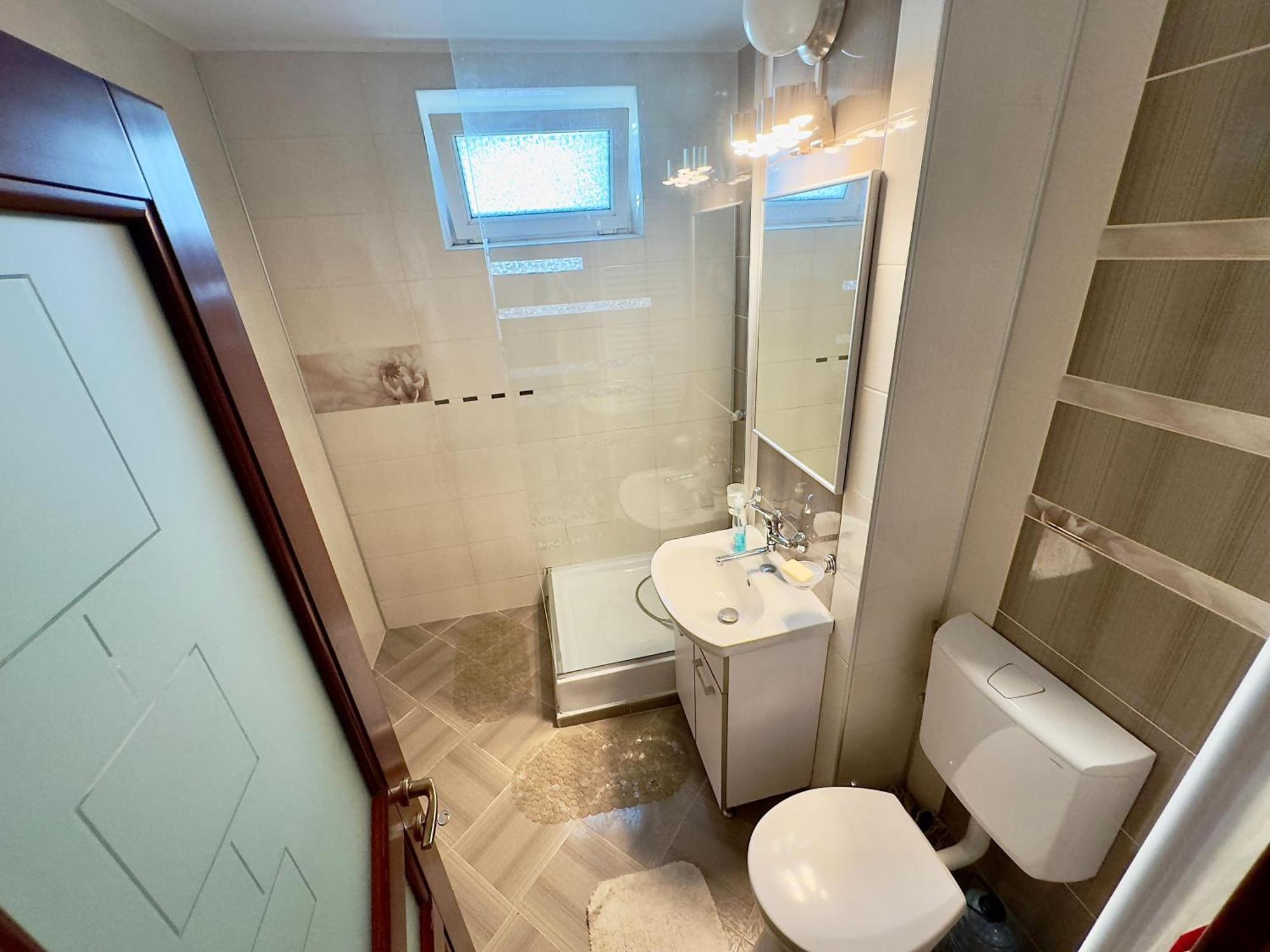Apartament Central Piatra Neamt Exterior photo