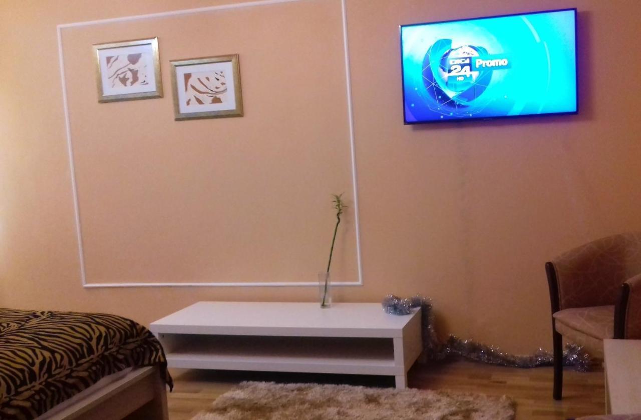 Apartament Central Piatra Neamt Exterior photo